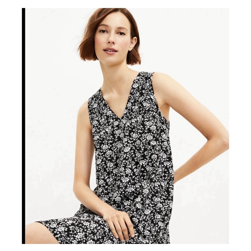 Loft Black Floral Double V Flounce Dress NWT Women's size XS Tall Linen Blend - Picture 2 of 12